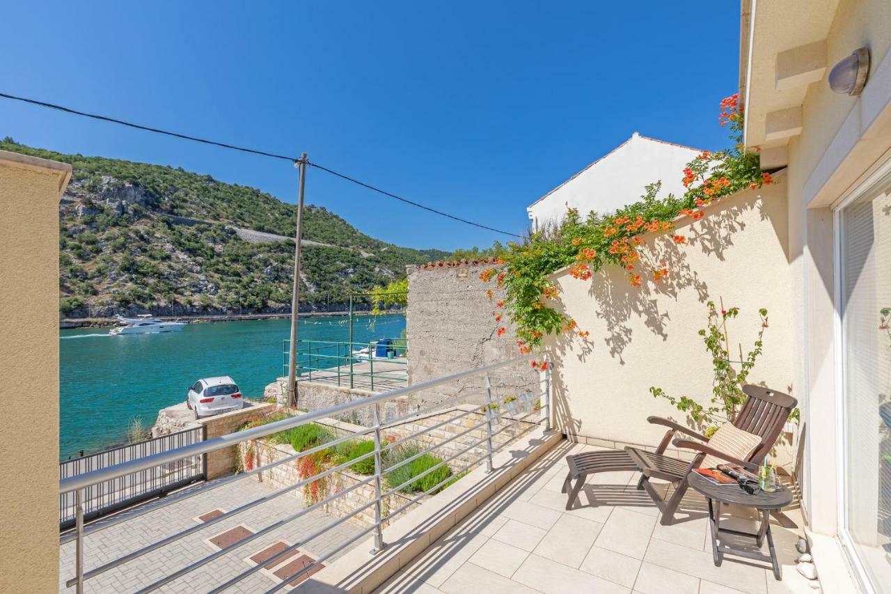 Villa Casia Mokošica Buitenkant foto